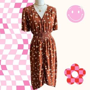 Chic Floral Midi Dress in Brown
